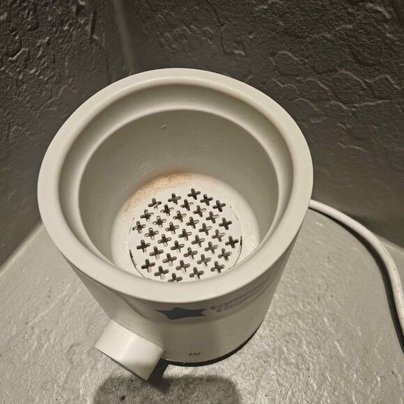 Tommy Tippee Bottle Warmer - Picture 3 of 4